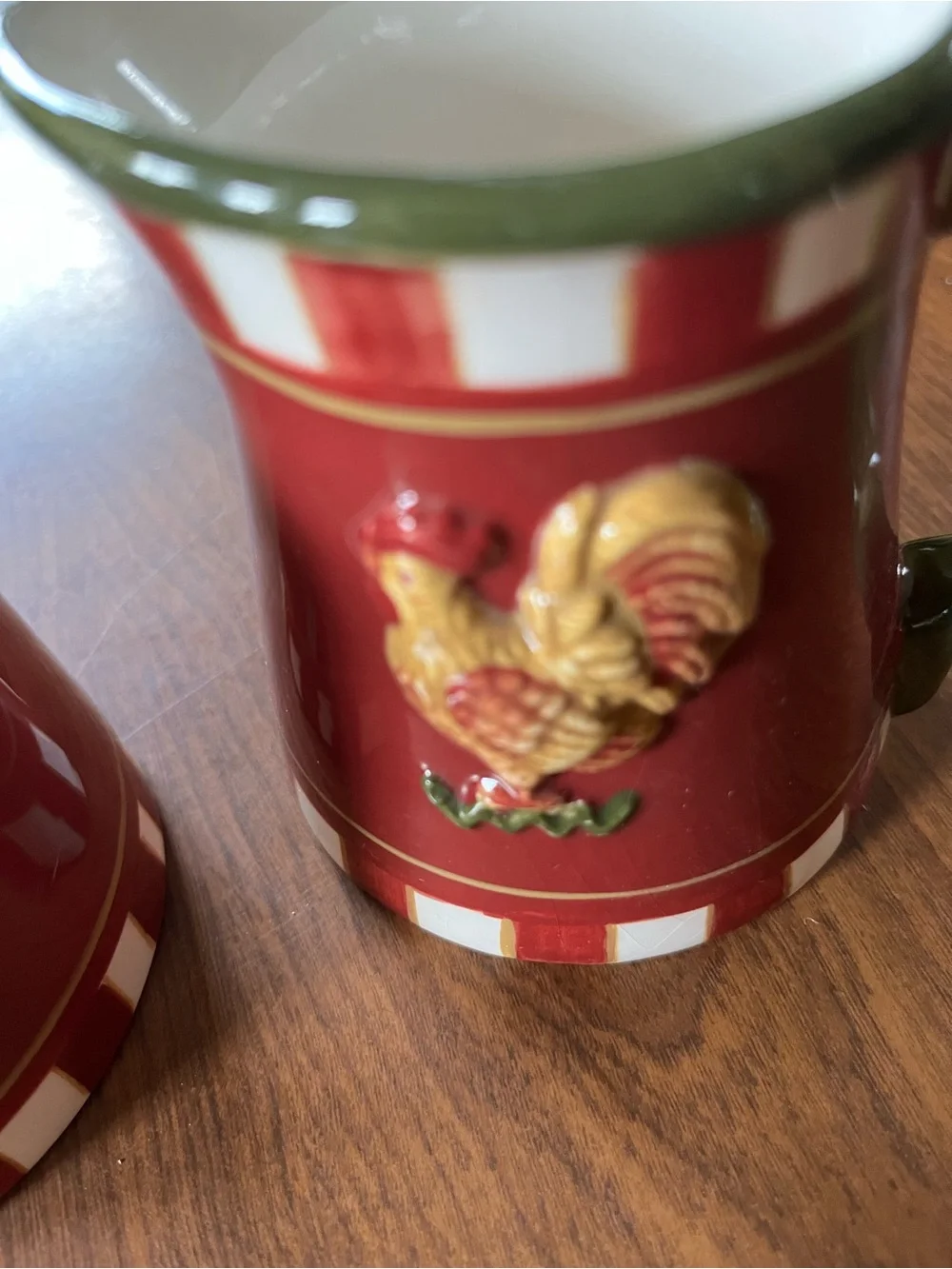 Red Rooster Ceramic Creamer and Sugar Set - Park Design brand